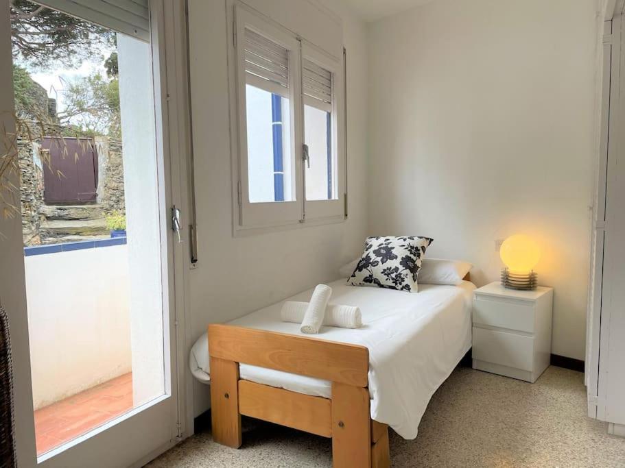 Des Puig - Apartment With Sea Views Cadaqués Eksteriør bilde